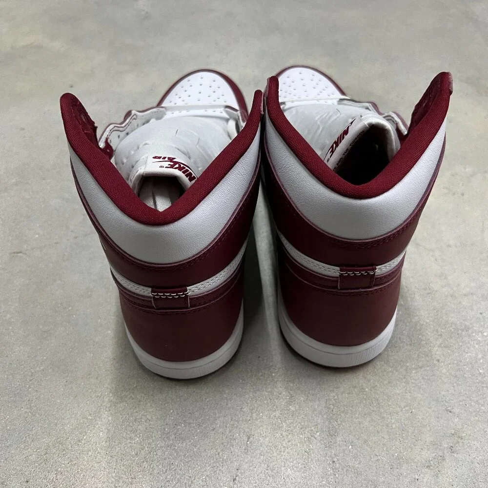 Nike Men's Air Jordan 1 High OG Artisanal Team Red DZ5485 160 - New - Picture 2 of 6